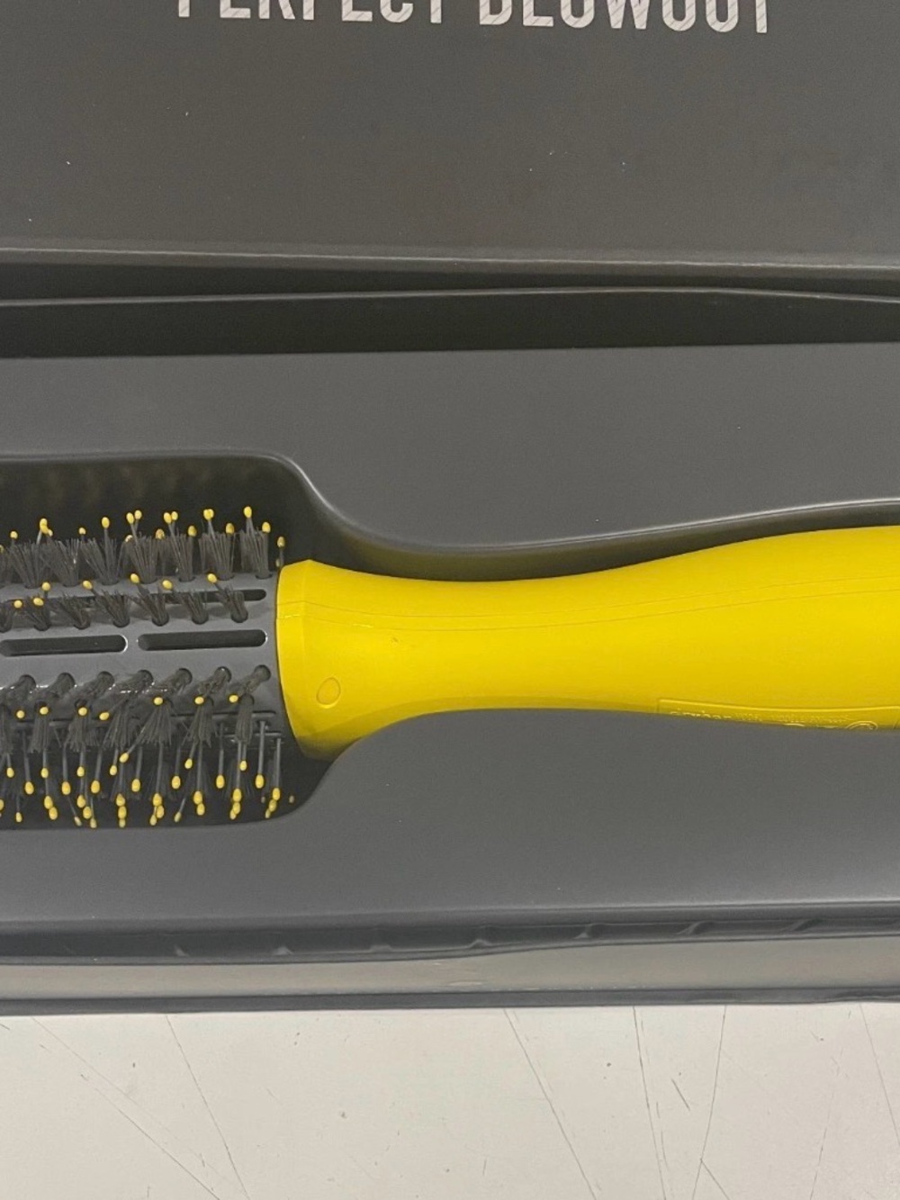 Drybar The double shot oval dryer brush - Picture 2 of 4